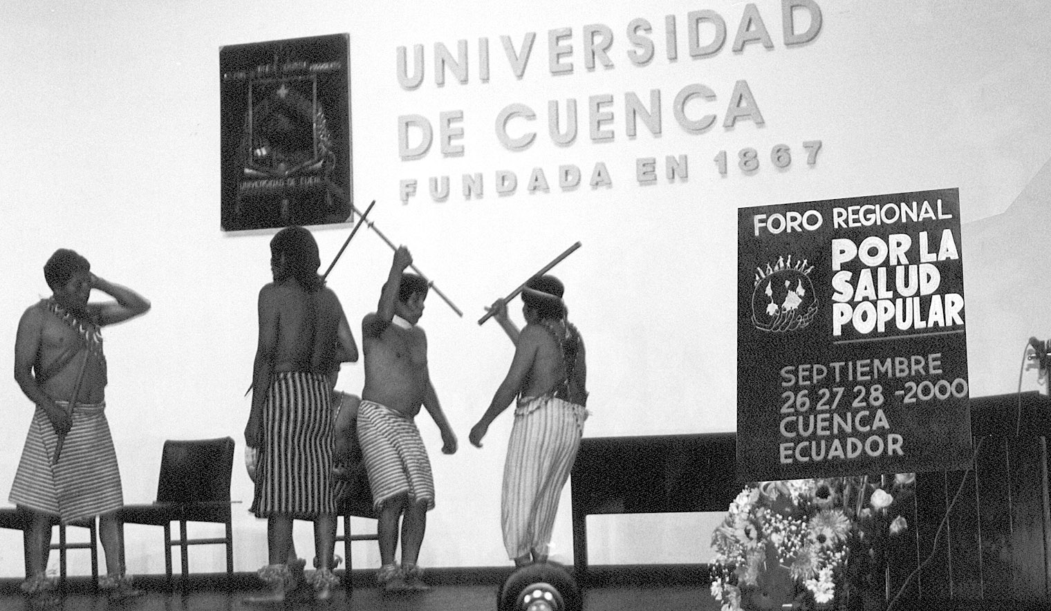 The Cuenca Forum for Health of the People opened with a presentation by shamans (medicine men) from the Shaur tribe in jungles of Eastern Ecuador. The shamans insisted that to heal the people’s physical ills, it is necessary first to heal their spiritual ills and to restore a healthy balance with the natural environment.