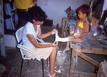 Dolores Vicencio, quien visitó PROJIMO hace 20 años, ahora dirige un programa de rehabilitación comunitaria en Michoacán.