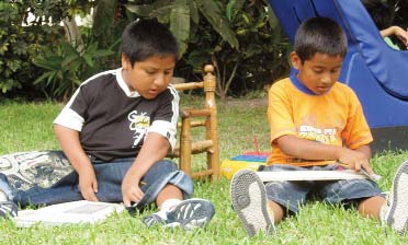 During the workshop Daniel’s brother Angel—and Daniel himself, as best he could—helped sand the pieces of plywood to make his adjustable drawing stand."