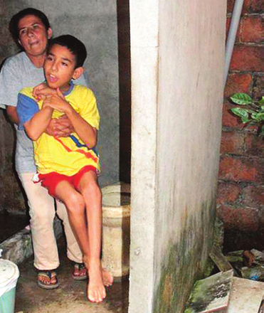 Jeferson’s mother had to carry him across a gravel patio to place him on the toilet.