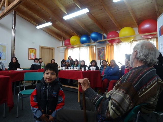 I met with mothers at the Centro Comunitario de Rehabilitación in Saavedra, which they had started with the help of the OT school in Temuco. 