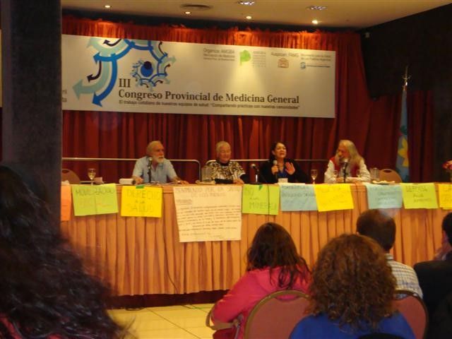 At the 3rd Provincial Congress of General Medicine the three guest speakers were David Werner (left), Maria Zuniga (2nd from left), and Julio Monsalvo, who were given homage as pioneers in Primary Health Care, in Mexico, Central America, and Argentina, respectively. The moderator of this final session of the Congress was Carmen Baez, an international health editor whom I first met in Mozambique 20 years ago.